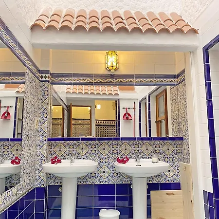 Bella Vista Apartment *