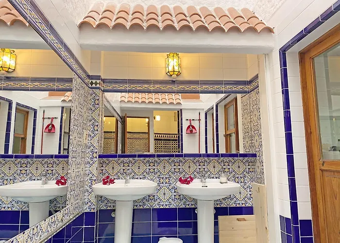 Bella Vista Apartment *